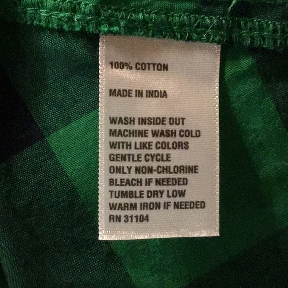 Women’s size XL   NWT crown, and ivy green and navy button down TOP - Picture 5 of 5